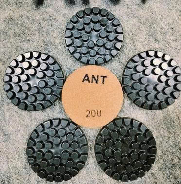 Đĩa nhựa mài sàn bê tông #200